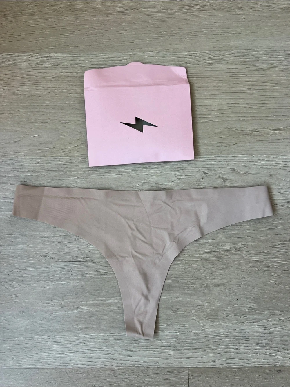New With Tag 🏷️ EBY Seamless Thong in Nude – Size Medium